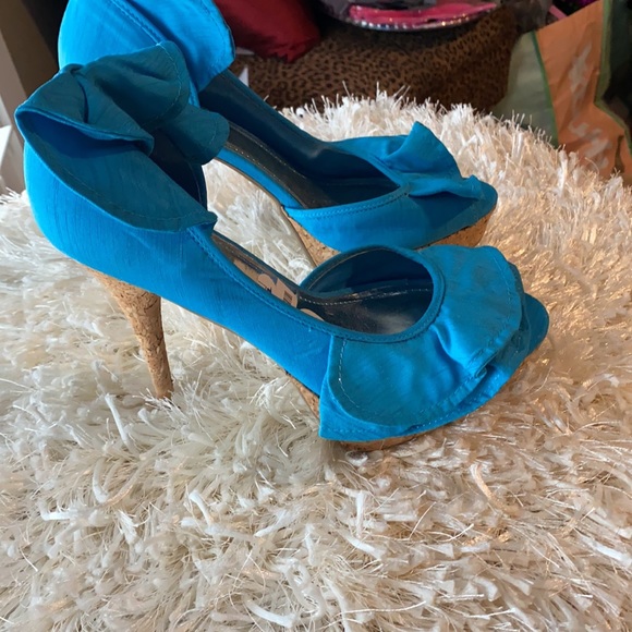 Dollhouse aqua blue with cork platforms - Picture 2 of 5